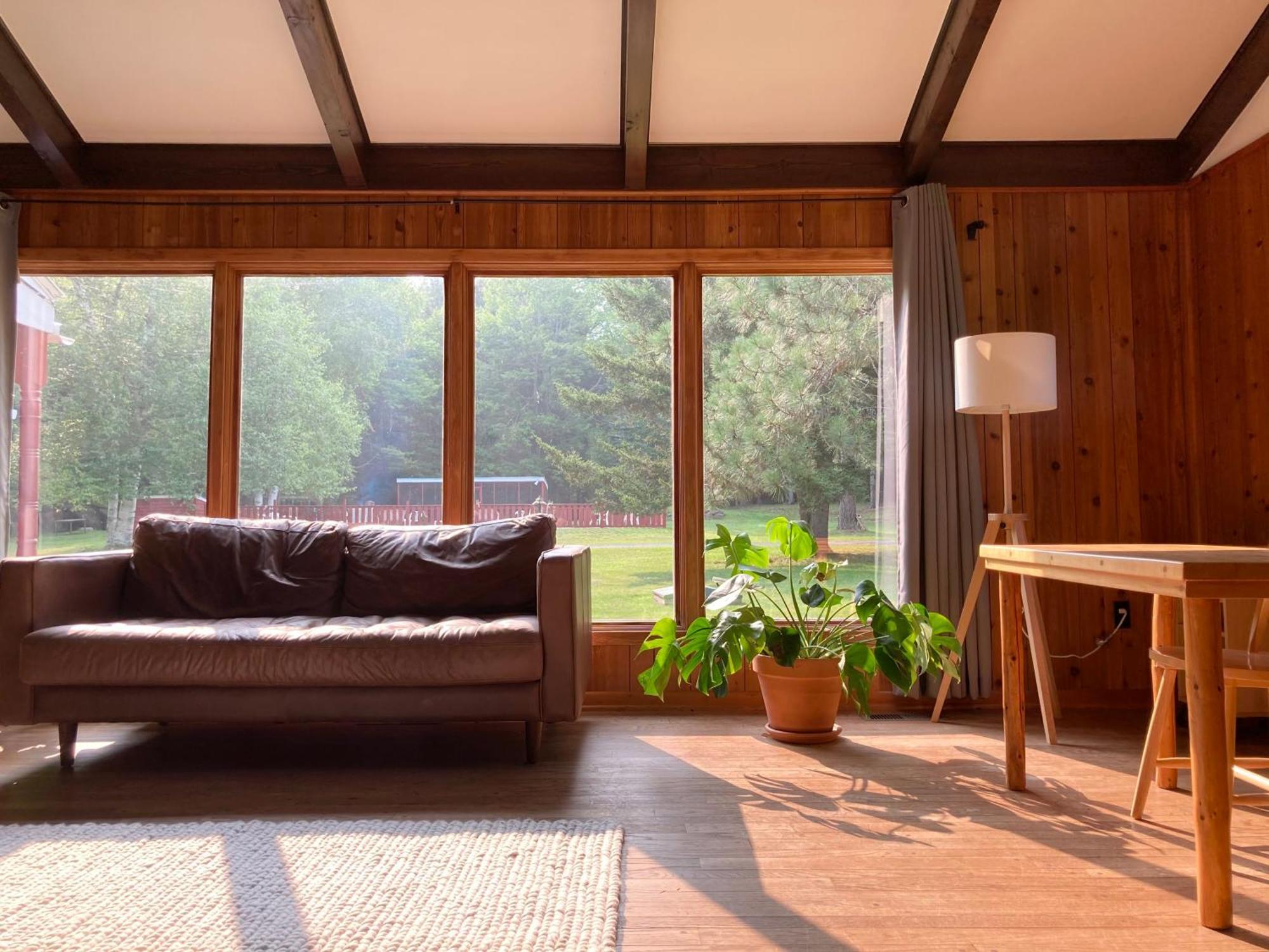 The Lorca Adirondacks Motel Indian Lake Room photo